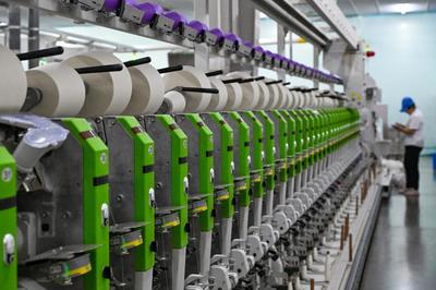 新疆阿圖什:新疆棉撬動就業(yè)弦